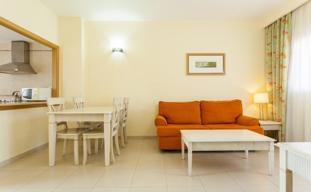 Aparthotel Ilunion Sancti Petri Novo Sancti Petri Esterno foto