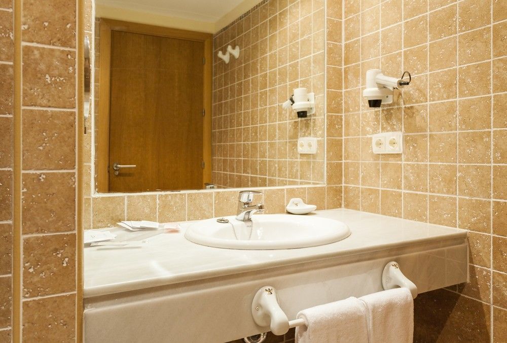 Aparthotel Ilunion Sancti Petri Novo Sancti Petri Esterno foto
