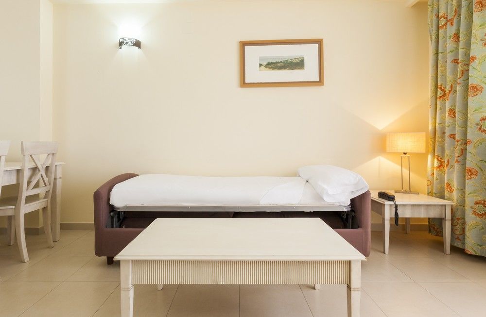 Aparthotel Ilunion Sancti Petri Novo Sancti Petri Esterno foto