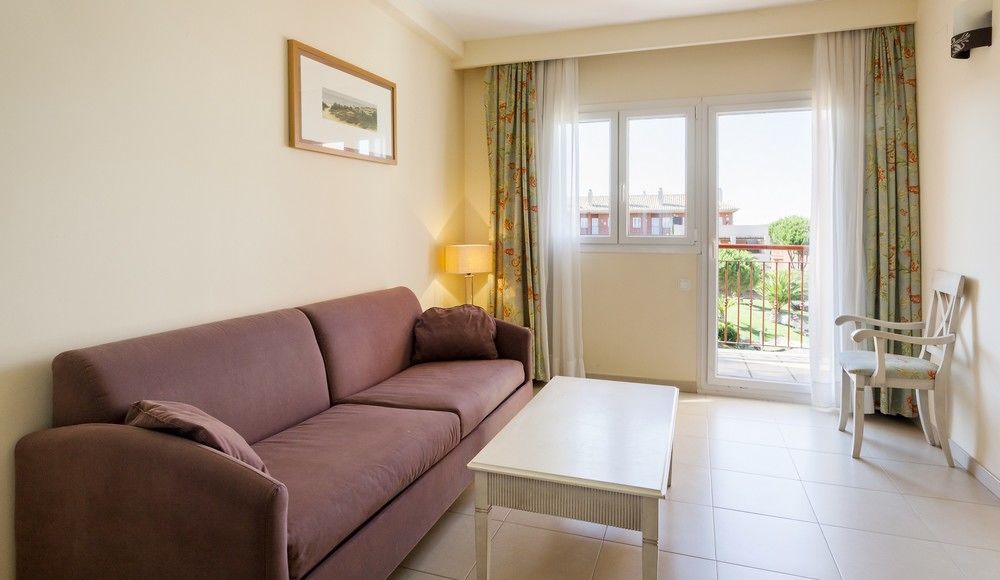 Aparthotel Ilunion Sancti Petri Novo Sancti Petri Esterno foto