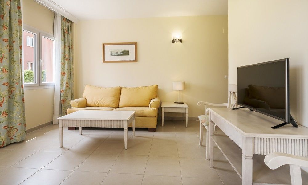 Aparthotel Ilunion Sancti Petri Novo Sancti Petri Esterno foto