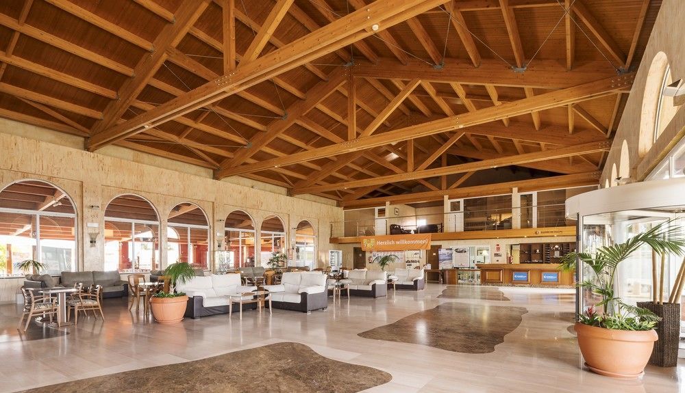 Aparthotel Ilunion Sancti Petri Novo Sancti Petri Esterno foto