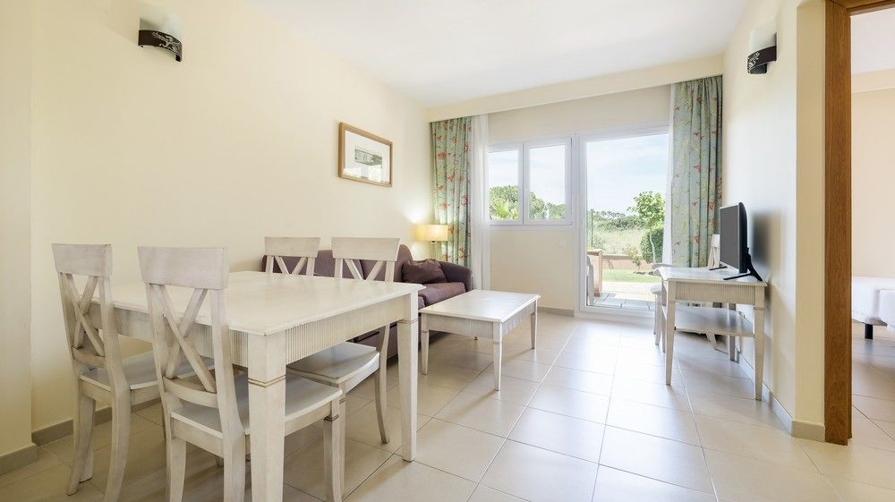 Aparthotel Ilunion Sancti Petri Novo Sancti Petri Esterno foto