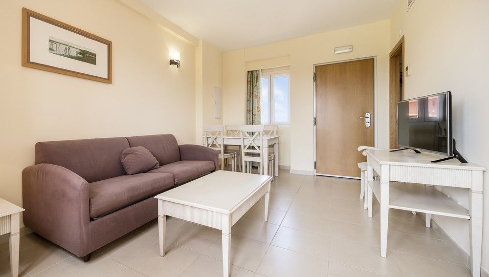 Aparthotel Ilunion Sancti Petri Novo Sancti Petri Esterno foto